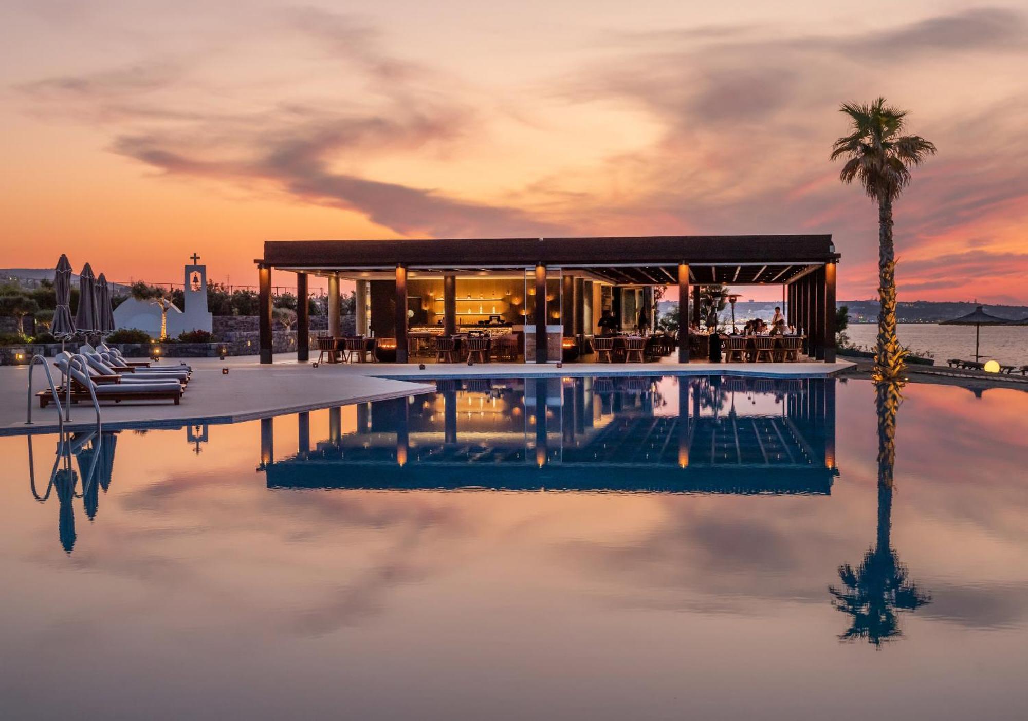 Nana Princess Suites Villas & Spa ヘルソニソス エクステリア 写真