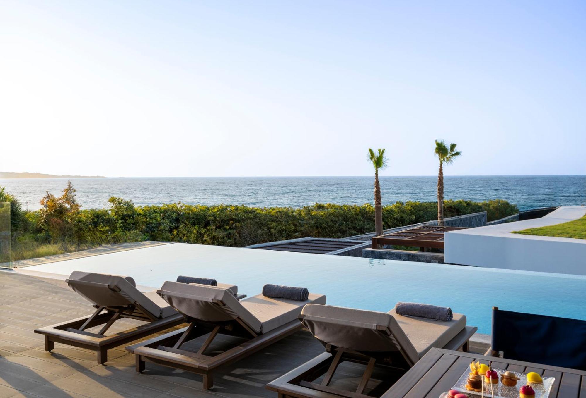 Nana Princess Suites Villas & Spa ヘルソニソス エクステリア 写真